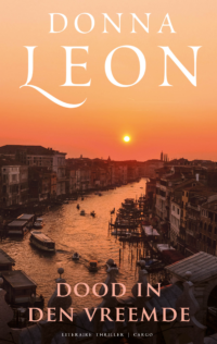 Dood in den vreemde - Donna Leon